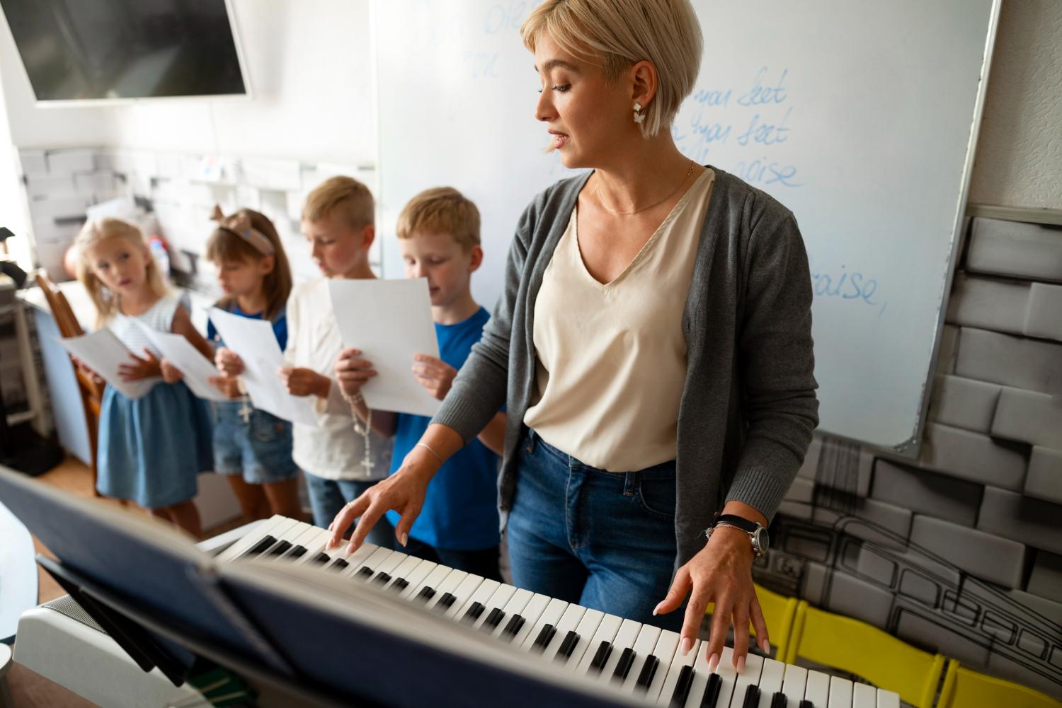 The Role of Music and Arts Education in the UAE – Schoolio Blog Article